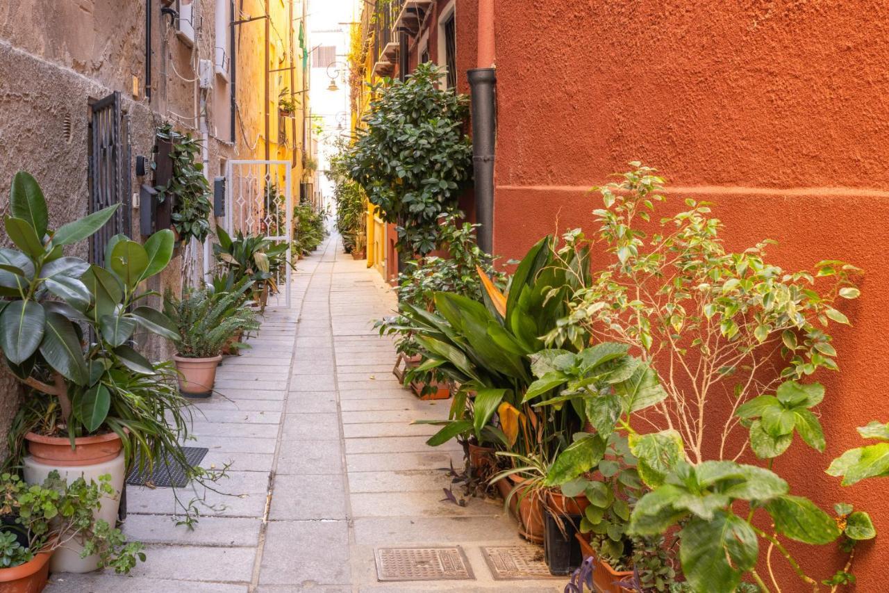 Casa Vacanze Nel Cuore Di Cagliari Zewnętrze zdjęcie